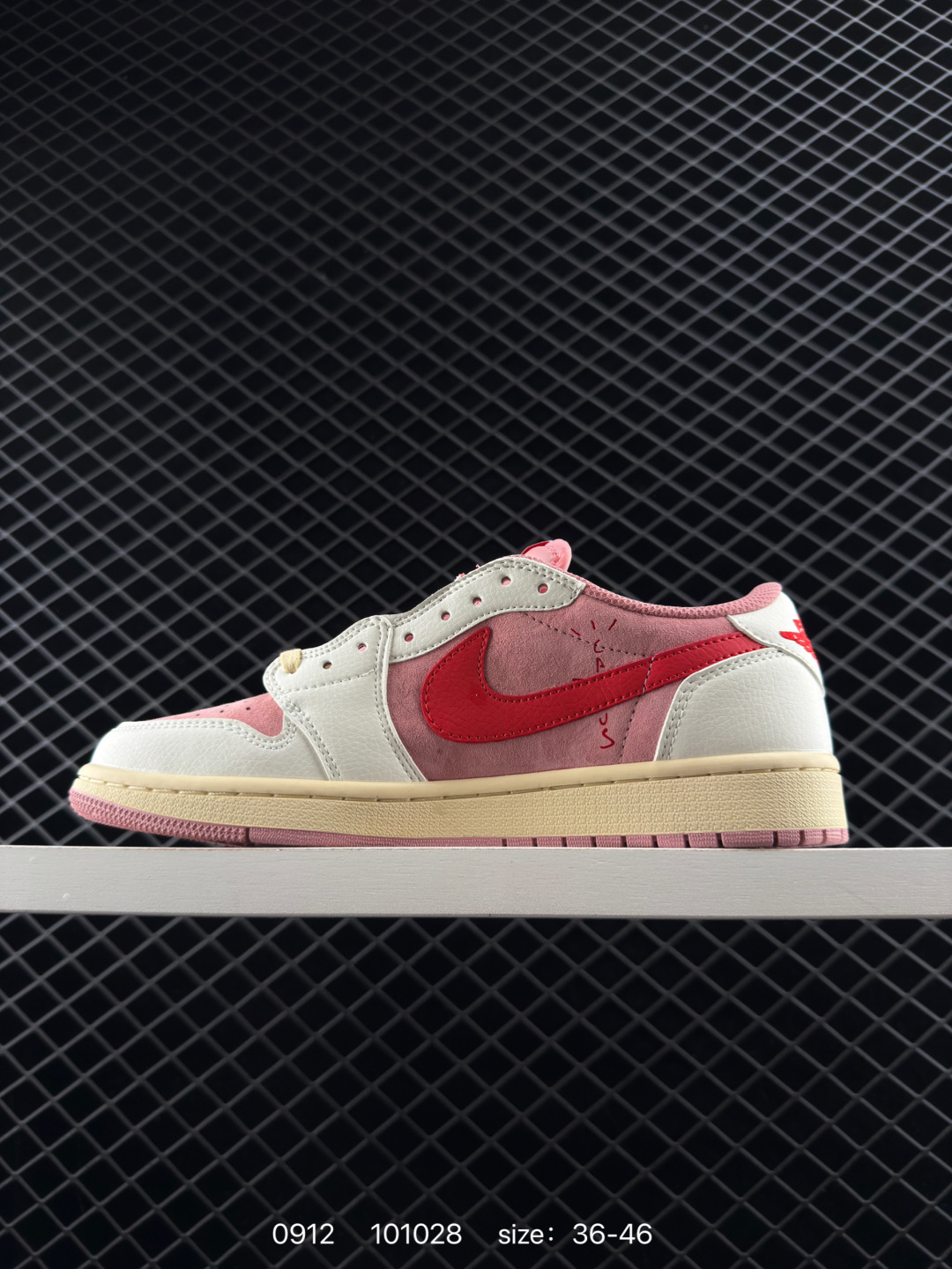 Travis Scott x Air Jordan 1 ” Reverse Mocha “